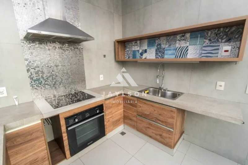 Casa à venda com 4 quartos, 400m² - Foto 15