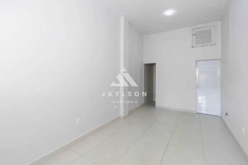 Casa à venda com 4 quartos, 400m² - Foto 17