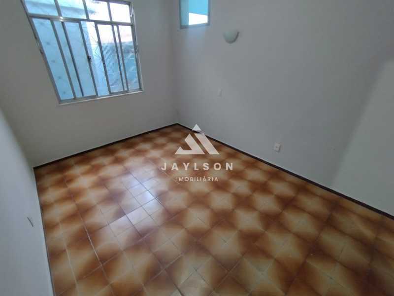 Apartamento à venda com 3 quartos, 243m² - Foto 7