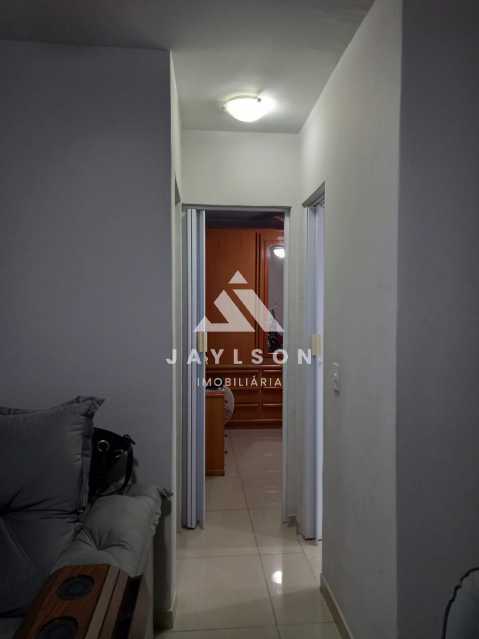 Apartamento à venda com 2 quartos, 51m² - Foto 2