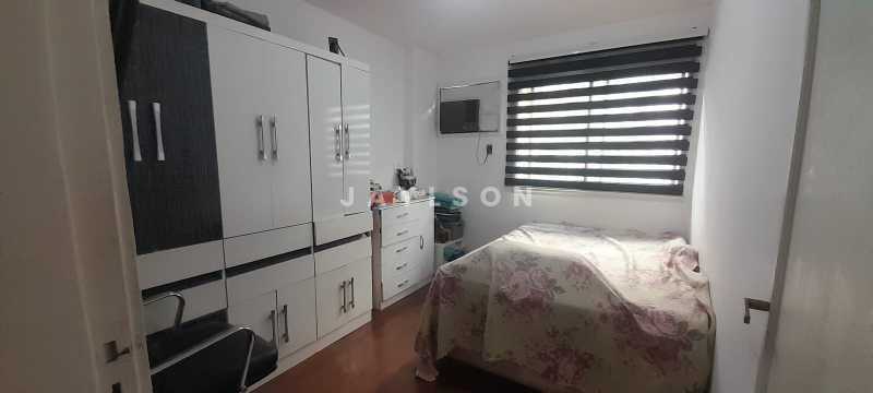 Apartamento à venda com 2 quartos, 77m² - Foto 13