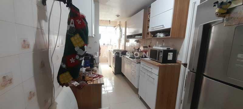 Apartamento à venda com 2 quartos, 77m² - Foto 17