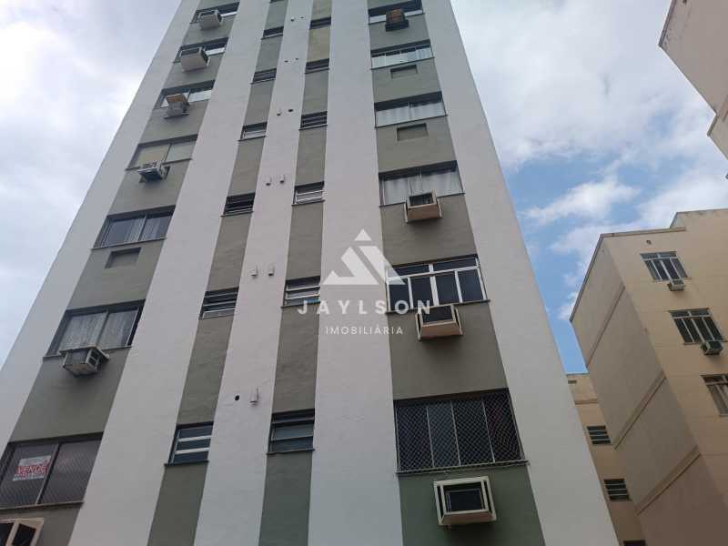 Apartamento à venda com 2 quartos, 69m² - Foto 1