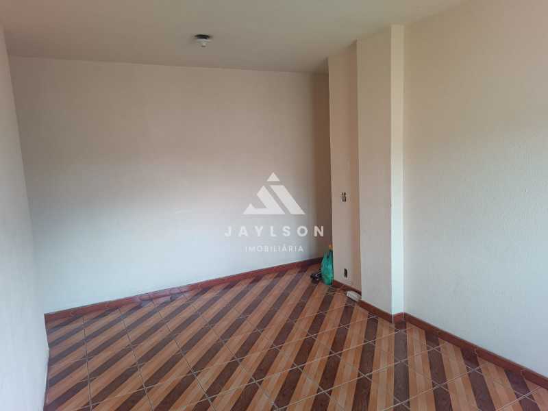 Apartamento à venda com 2 quartos, 69m² - Foto 13