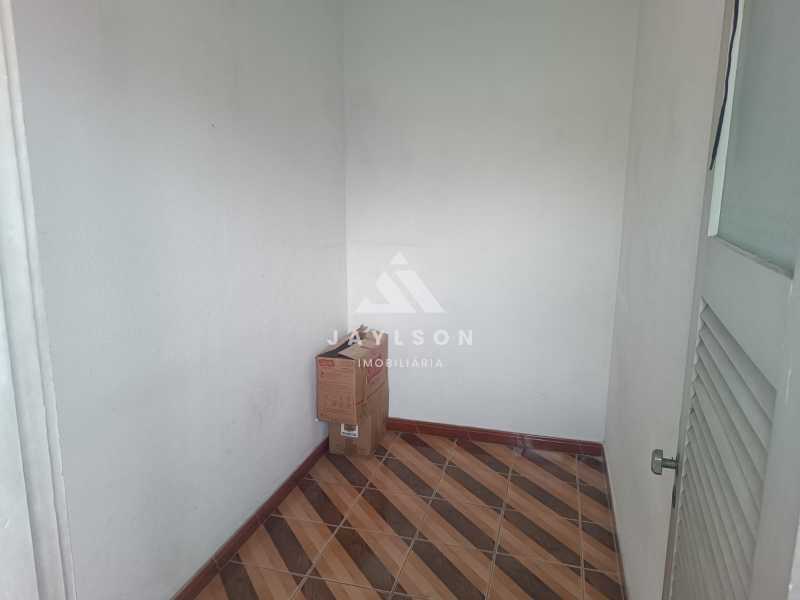 Apartamento à venda com 2 quartos, 69m² - Foto 18