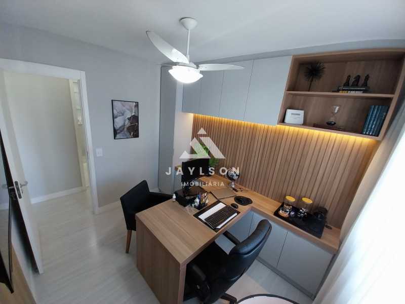 Apartamento à venda com 3 quartos, 80m² - Foto 12