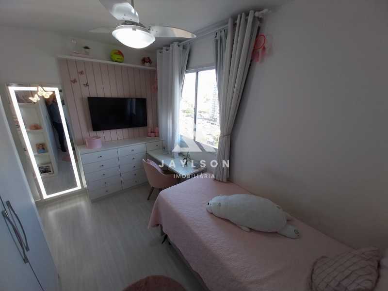 Apartamento à venda com 3 quartos, 80m² - Foto 17