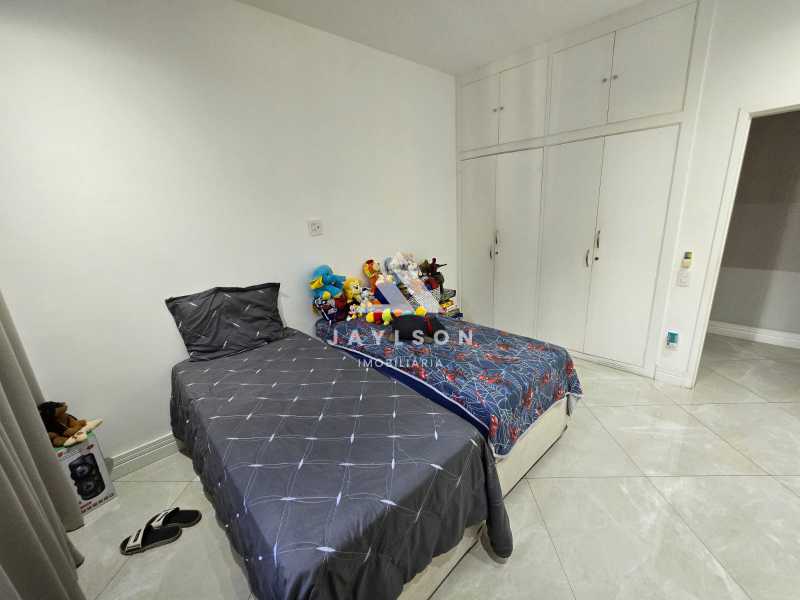 Apartamento à venda com 2 quartos, 198m² - Foto 14