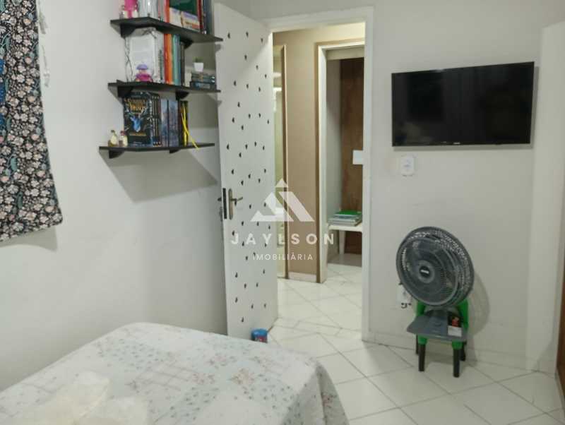 Apartamento à venda com 3 quartos, 80m² - Foto 11