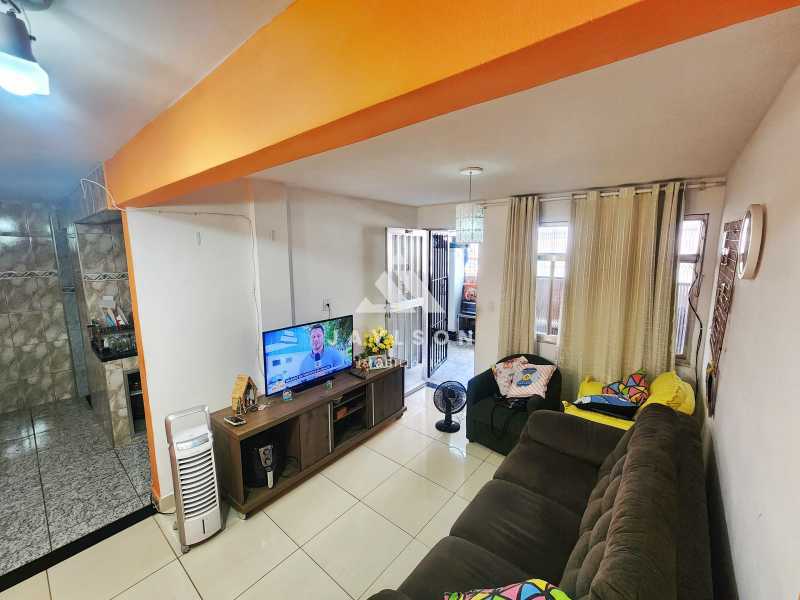 Apartamento à venda com 2 quartos, 60m² - Foto 2