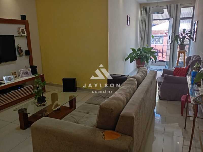 Apartamento à venda com 2 quartos, 64m² - Foto 5