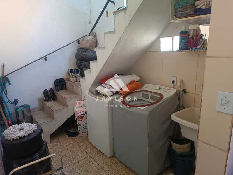 Apartamento à venda com 2 quartos, 65m² - Foto 15