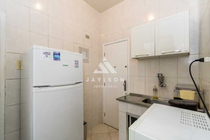 Apartamento à venda com 2 quartos, 74m² - Foto 9