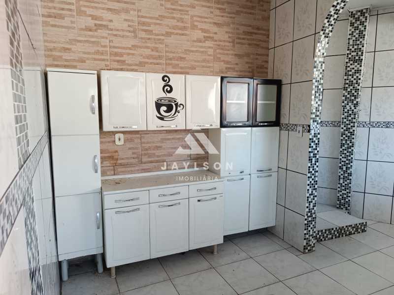 Casa à venda com 2 quartos, 70m² - Foto 12