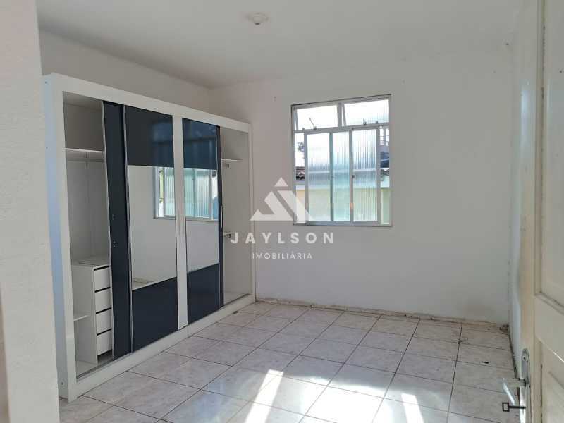 Casa à venda com 2 quartos, 70m² - Foto 18