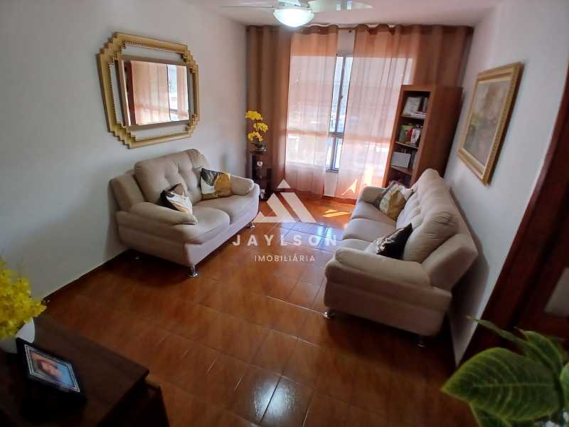 Apartamento à venda com 2 quartos, 66m² - Foto 2