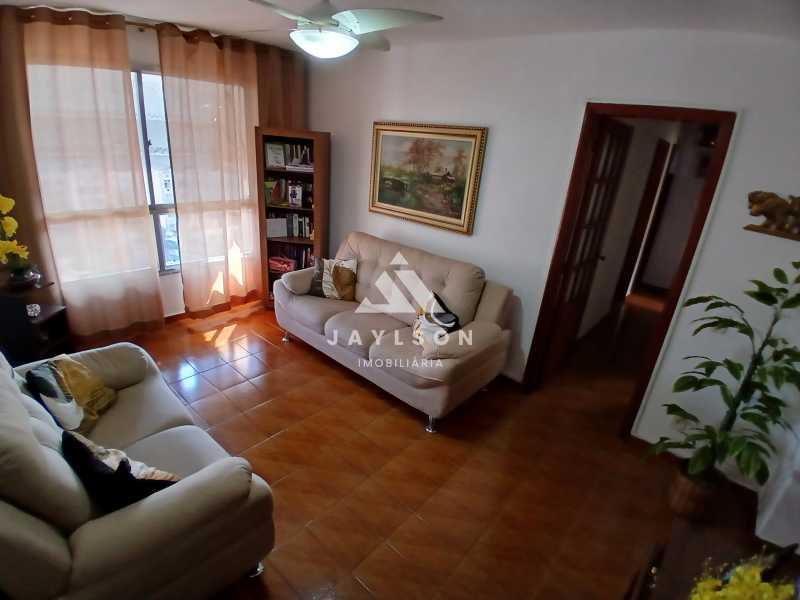 Apartamento à venda com 2 quartos, 66m² - Foto 3