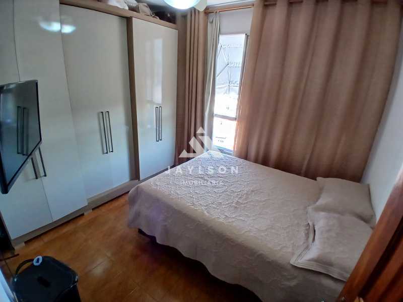 Apartamento à venda com 2 quartos, 66m² - Foto 13