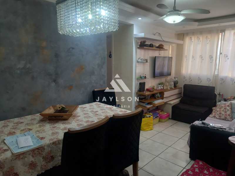 Apartamento à venda com 2 quartos, 45m² - Foto 2