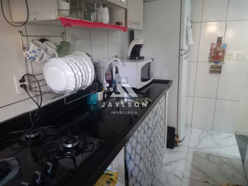 Apartamento à venda com 2 quartos, 45m² - Foto 17