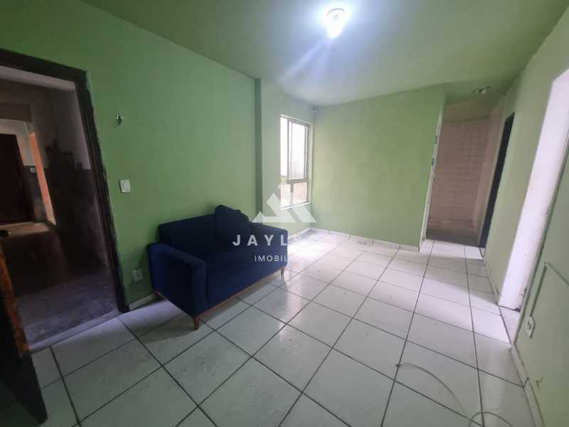 Apartamento à venda com 2 quartos, 42m² - Foto 2