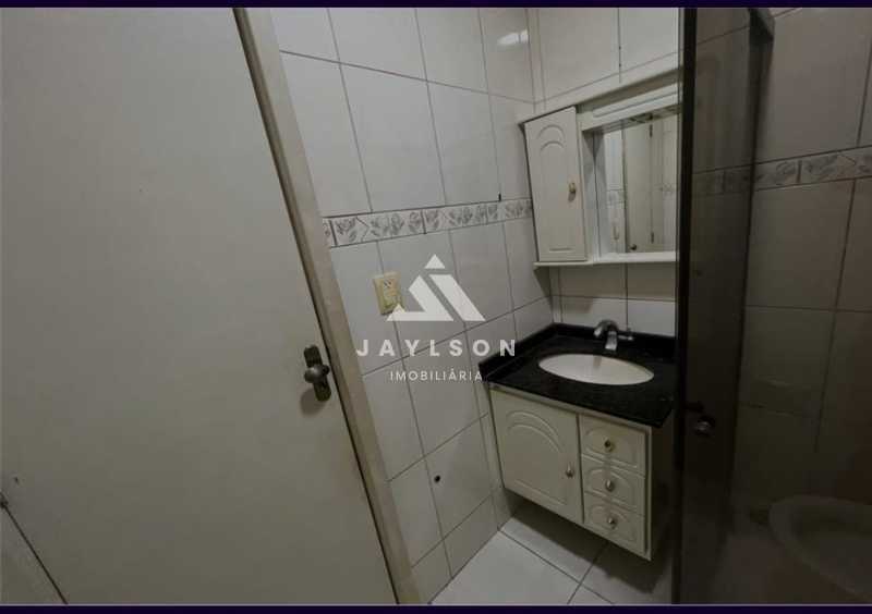 Apartamento à venda com 2 quartos, 65m² - Foto 12