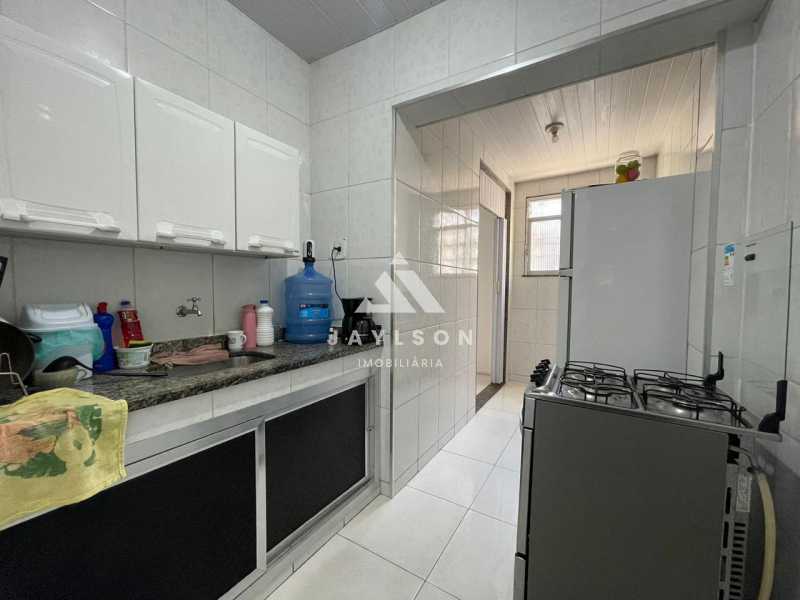 Apartamento à venda com 2 quartos, 51m² - Foto 13