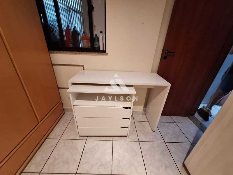 Apartamento à venda com 3 quartos, 91m² - Foto 13