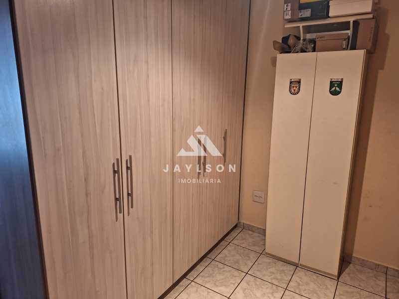 Apartamento à venda com 3 quartos, 91m² - Foto 14