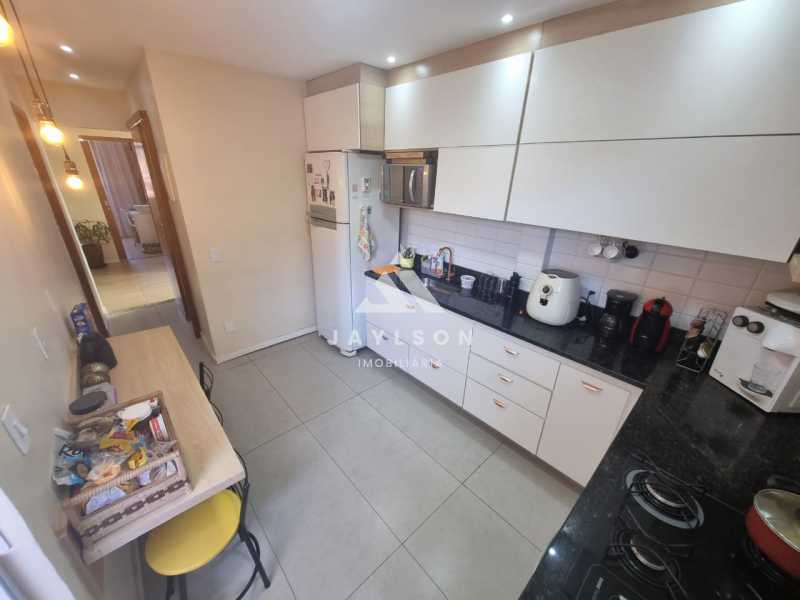 Apartamento à venda com 2 quartos, 132m² - Foto 27