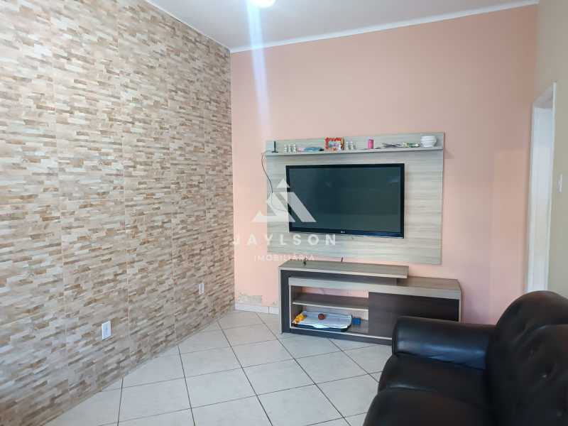 Apartamento à venda com 2 quartos, 79m² - Foto 3