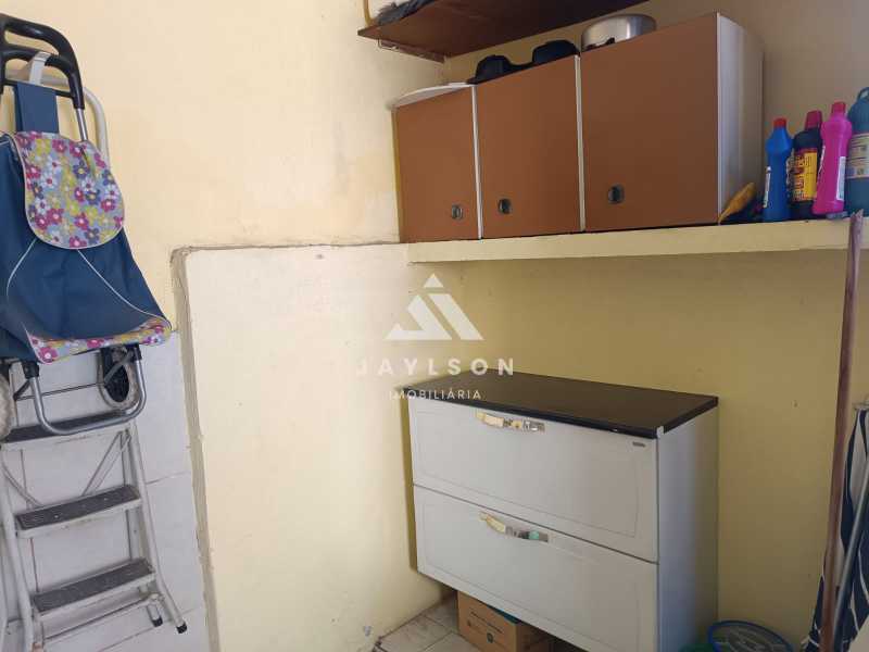 Apartamento à venda com 2 quartos, 79m² - Foto 18