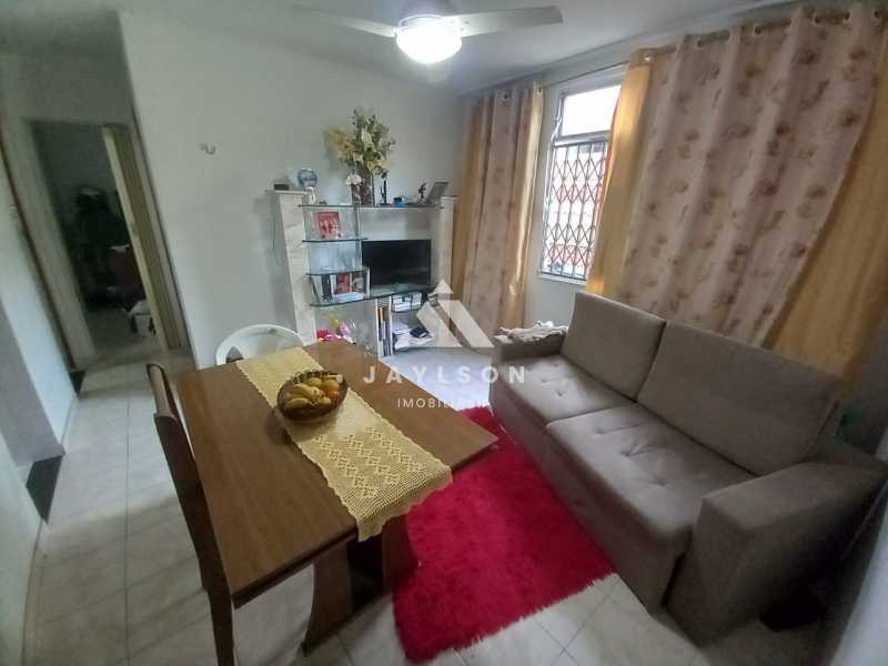 Apartamento à venda com 2 quartos, 48m² - Foto 2