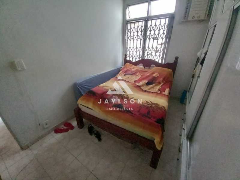 Apartamento à venda com 2 quartos, 48m² - Foto 12