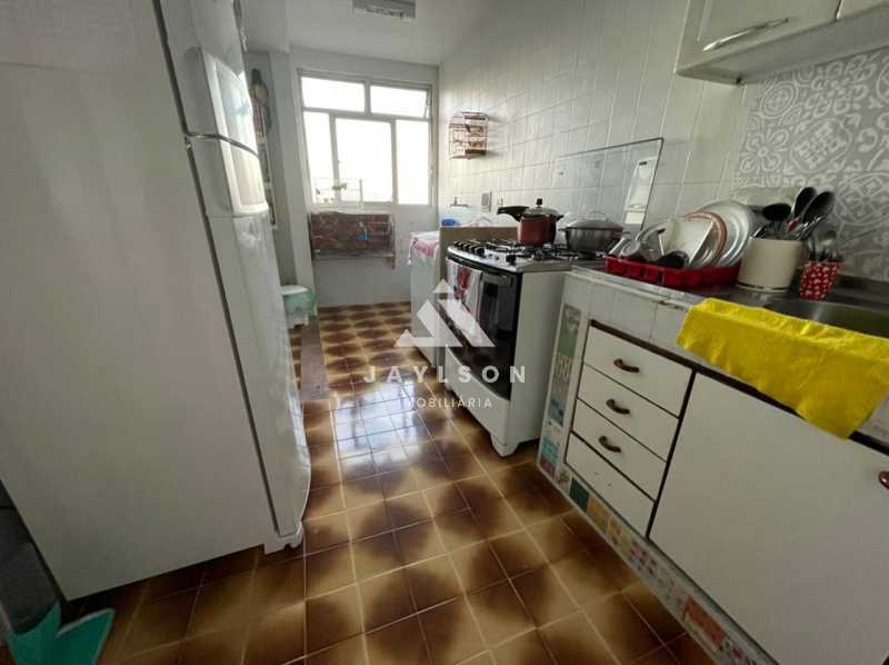 Cobertura à venda com 2 quartos, 114m² - Foto 9