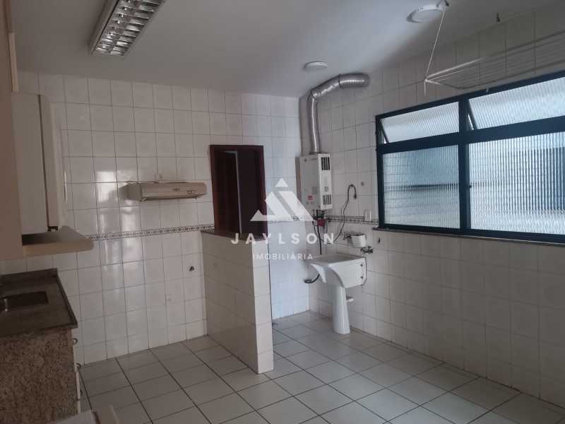 Apartamento à venda com 3 quartos, 96m² - Foto 25