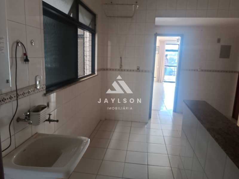 Apartamento à venda com 3 quartos, 96m² - Foto 26