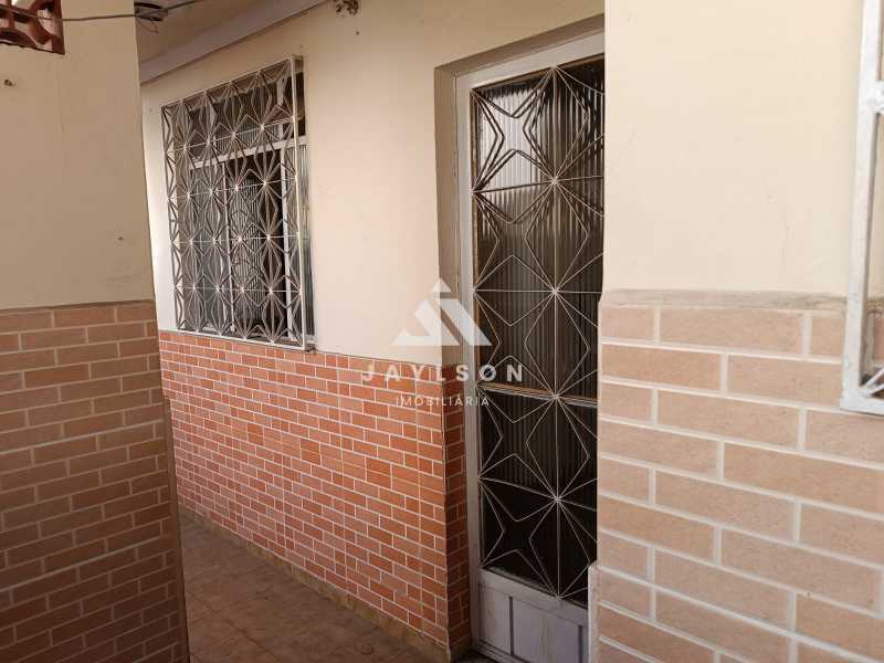 Casa de Vila à venda com 2 quartos, 63m² - Foto 3