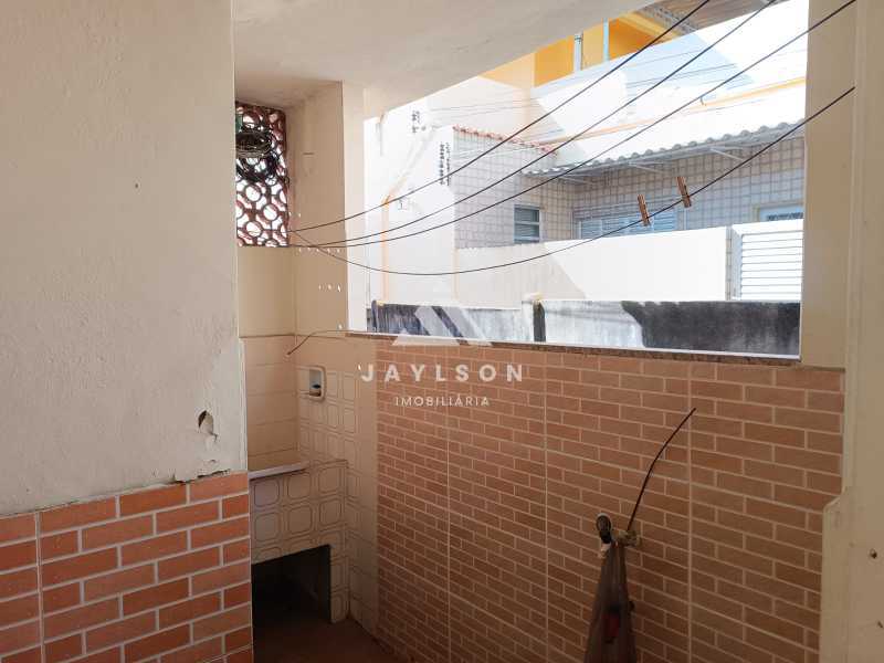 Casa de Vila à venda com 2 quartos, 63m² - Foto 16