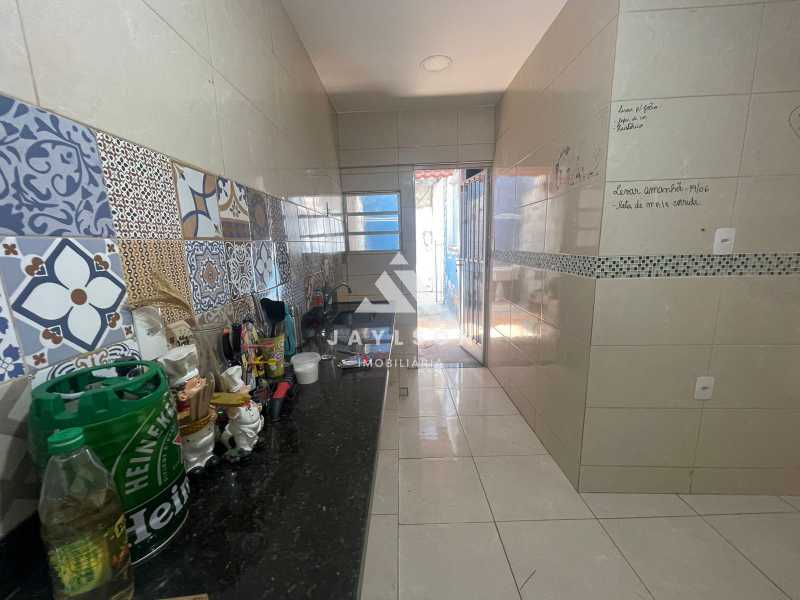 Apartamento à venda com 3 quartos, 70m² - Foto 3