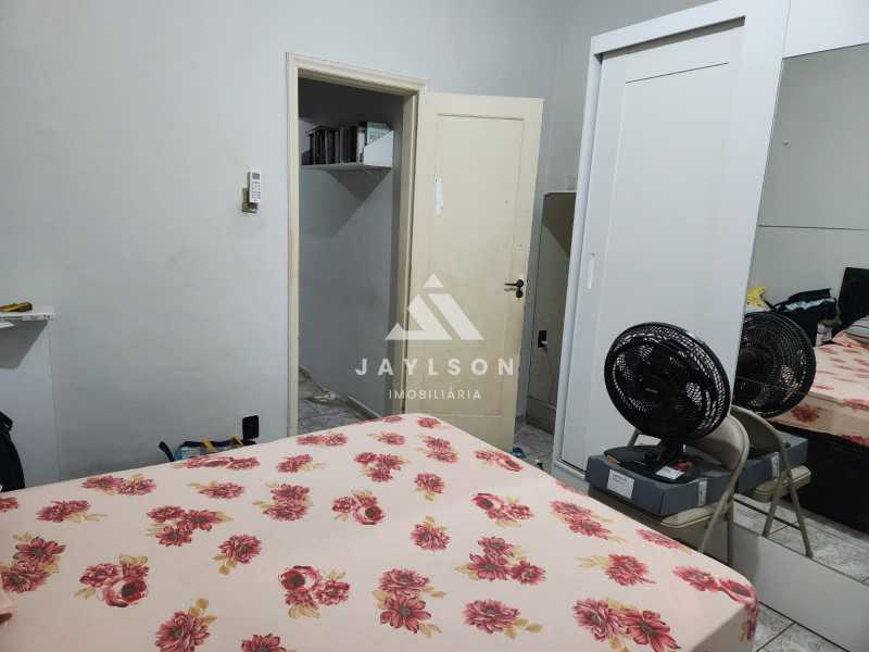 Apartamento à venda com 1 quarto, 32m² - Foto 10