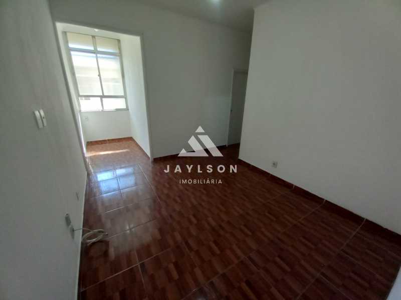 Apartamento à venda com 2 quartos, 55m² - Foto 2