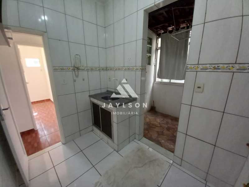 Apartamento à venda com 2 quartos, 55m² - Foto 15