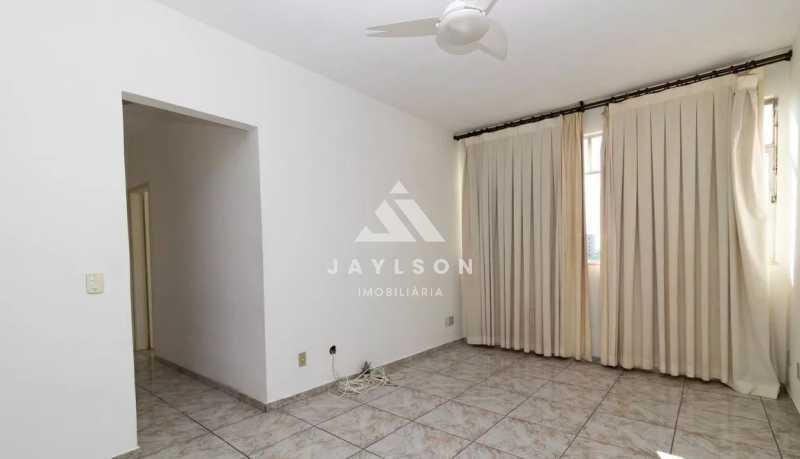 Apartamento à venda com 3 quartos, 85m² - Foto 17