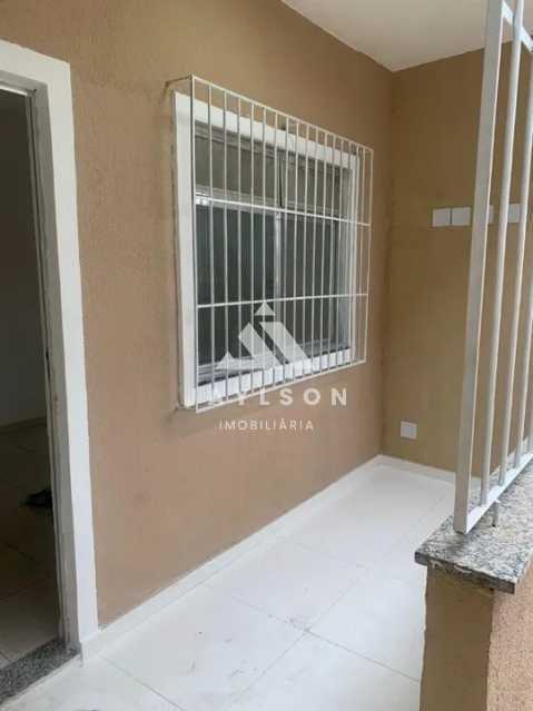 Apartamento à venda com 2 quartos, 80m² - Foto 1