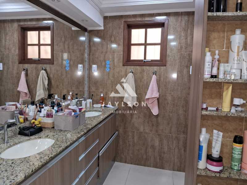 Casa à venda com 3 quartos, 159m² - Foto 12