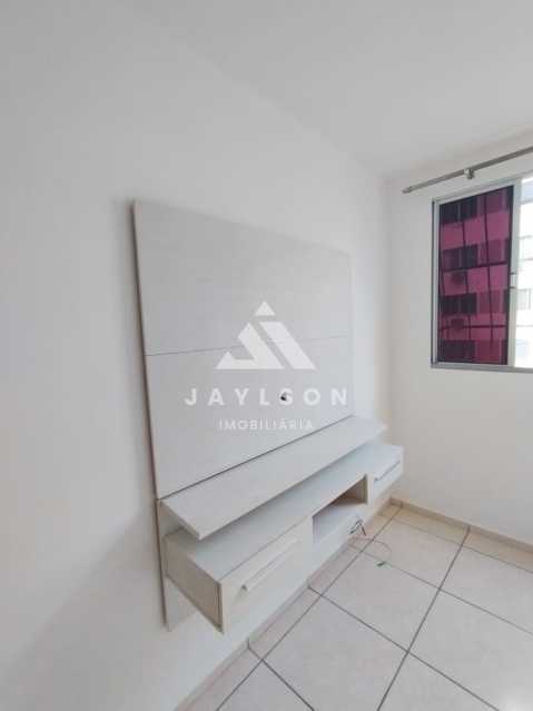 Apartamento à venda com 2 quartos, 48m² - Foto 12