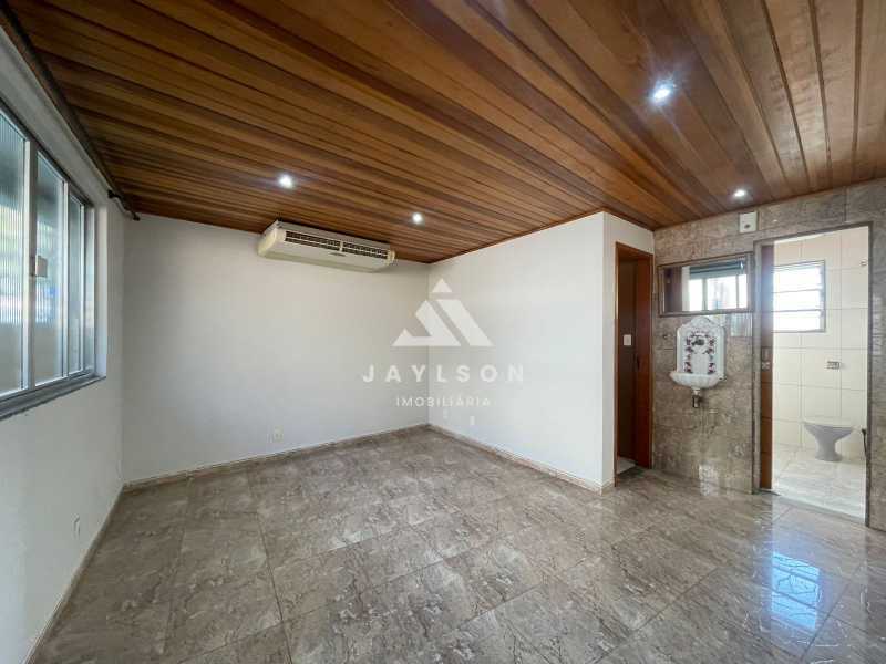 Casa de Vila à venda com 4 quartos, 131m² - Foto 6