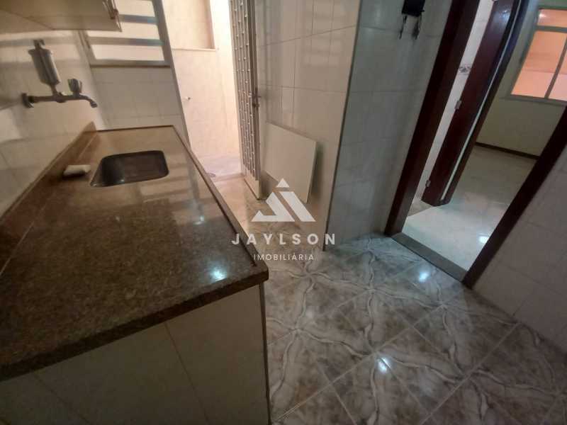 Apartamento à venda com 2 quartos, 81m² - Foto 15