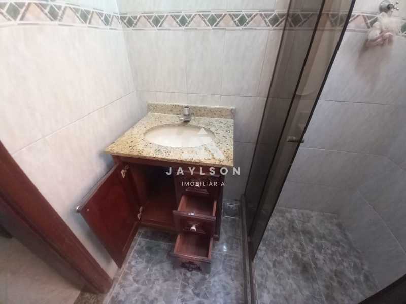 Apartamento à venda com 2 quartos, 81m² - Foto 20